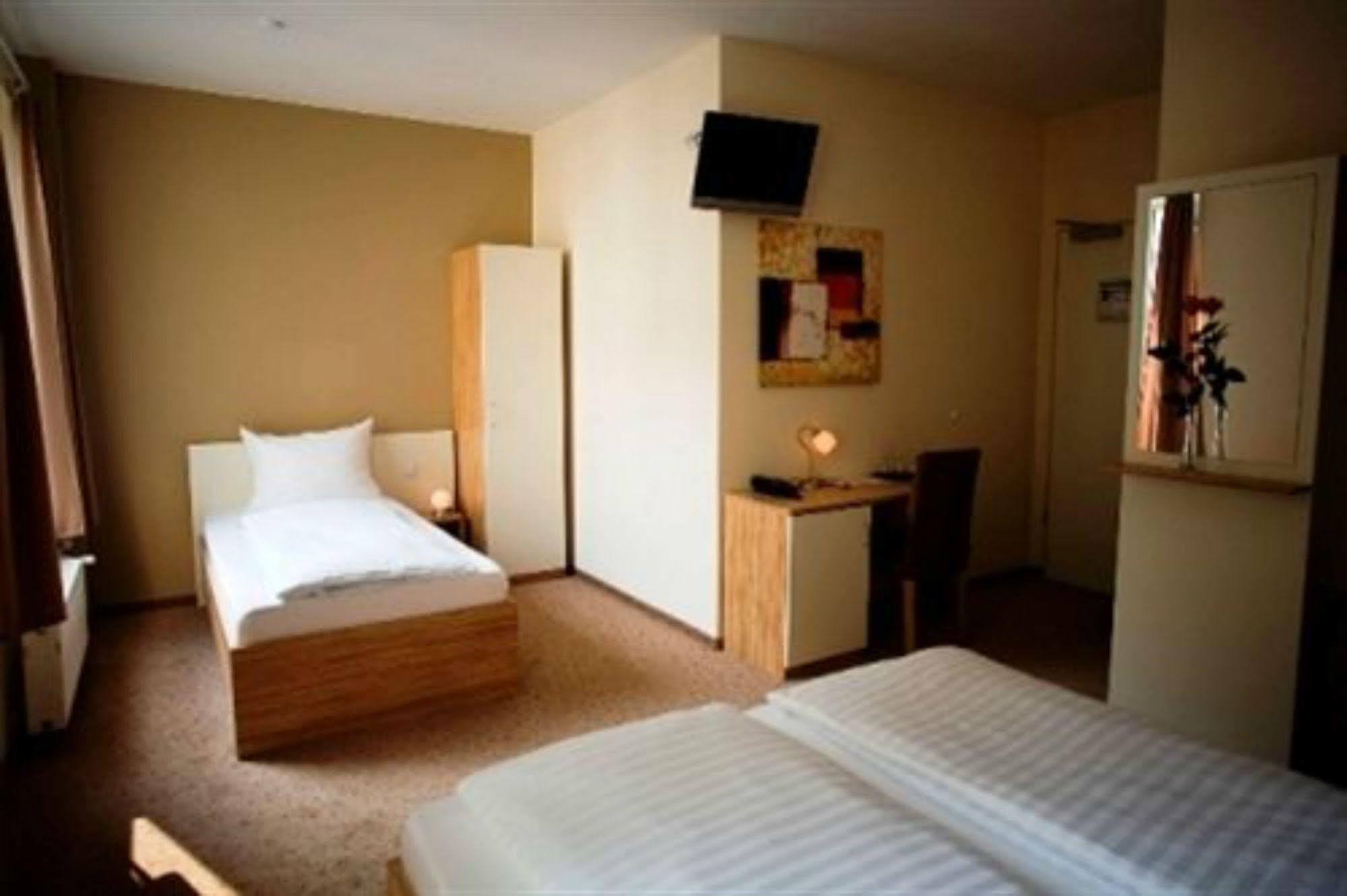 Hotel Nu Wave 3*